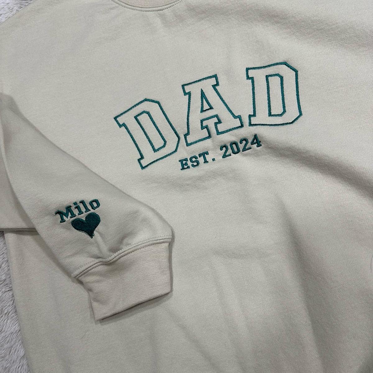 Personalized DAD Embroidered Sweatshirt Crewneck with Est Year, Heart and Name on Sleeve - Perfect Father Daddy Gift