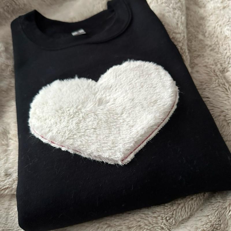 Unisex Crewneck Soft Heart For Husband, Wife, Boyfriend, Girlfriend, Friends Helps Self-Regulate, Overload of Sensory