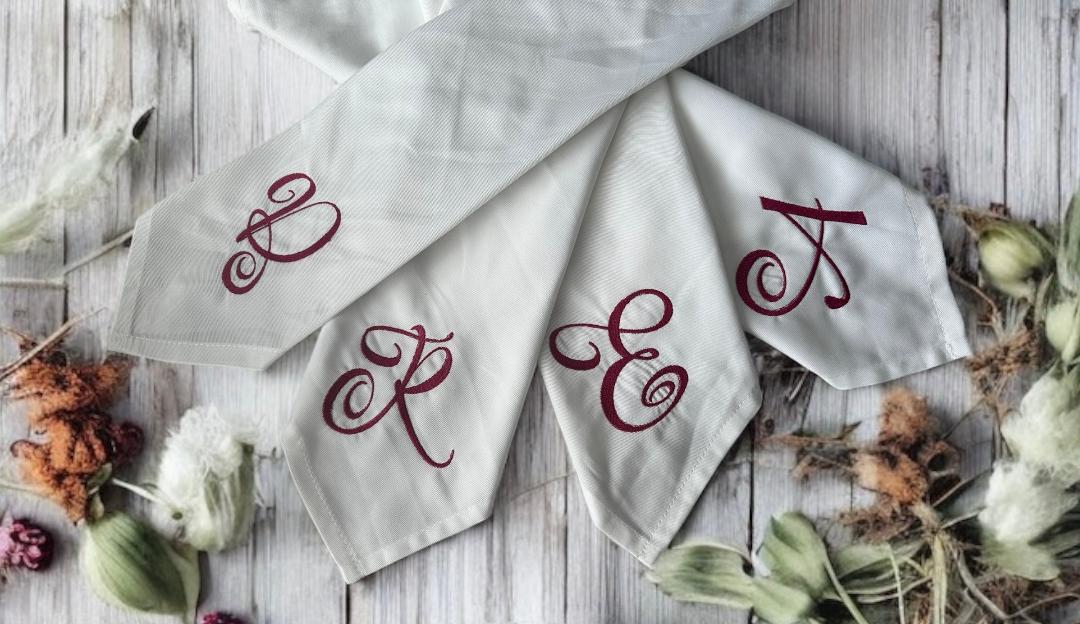 Personalized Monogrammed Cotton Napkins Luxury Unique Wedding Christening Anniversary Customized Napkin Table Setting Decoration Special